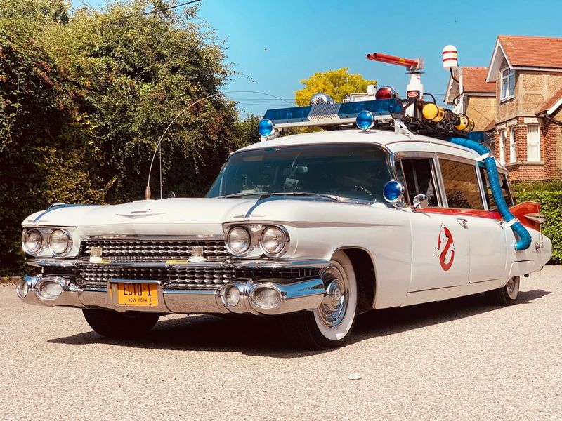 1959 Cadillac Miller-Meteor – Ecto-1 (Ghostbusters)